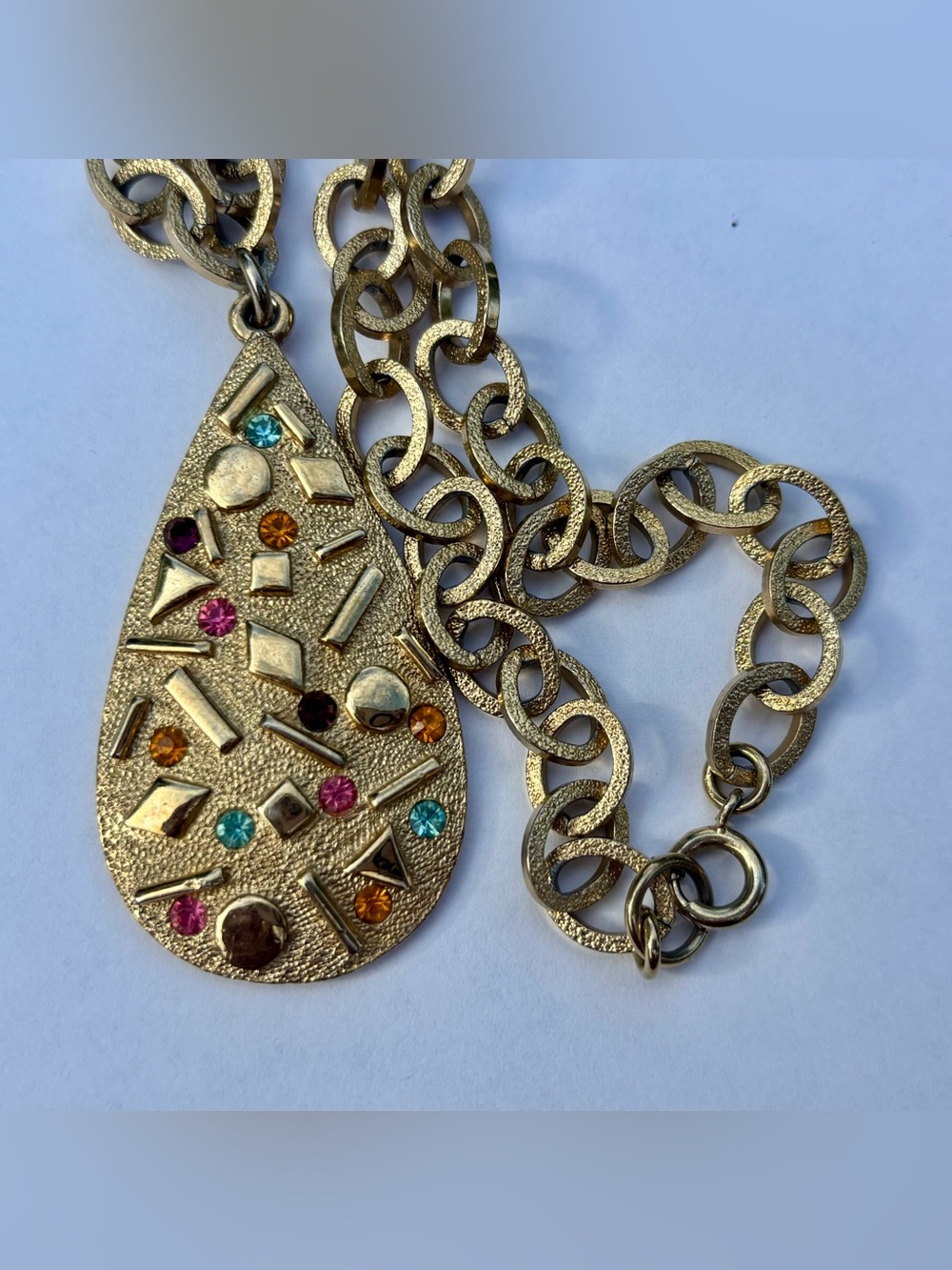 VTG Sarah Coventry "Sultana" Gold Rhinestone Teardrop Pendant Necklace